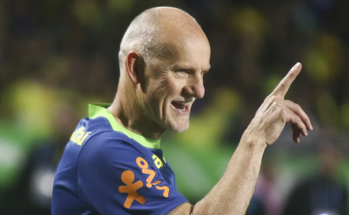 Taffarel explica ausência de Everson e Fábio da Copa e cita “outro nível” na Seleção