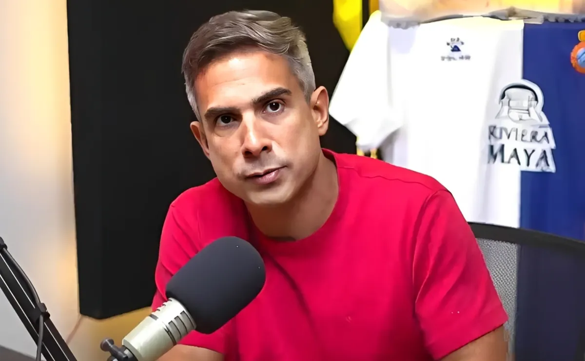 Gustavo Villani questiona postura do Botafogo com Barboza e Danilo