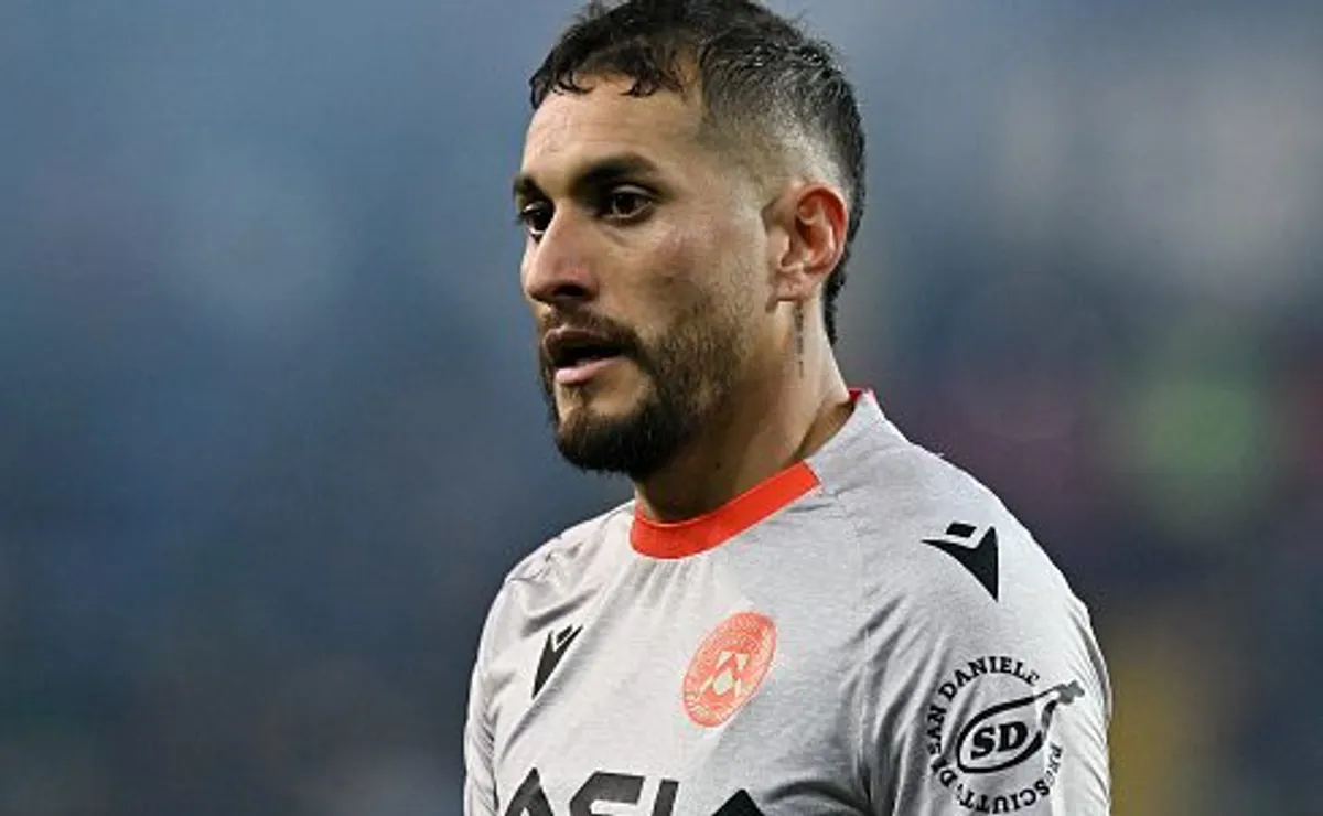 Atlético-MG acelera por Roberto Pereyra e disputa volante com o Vasco