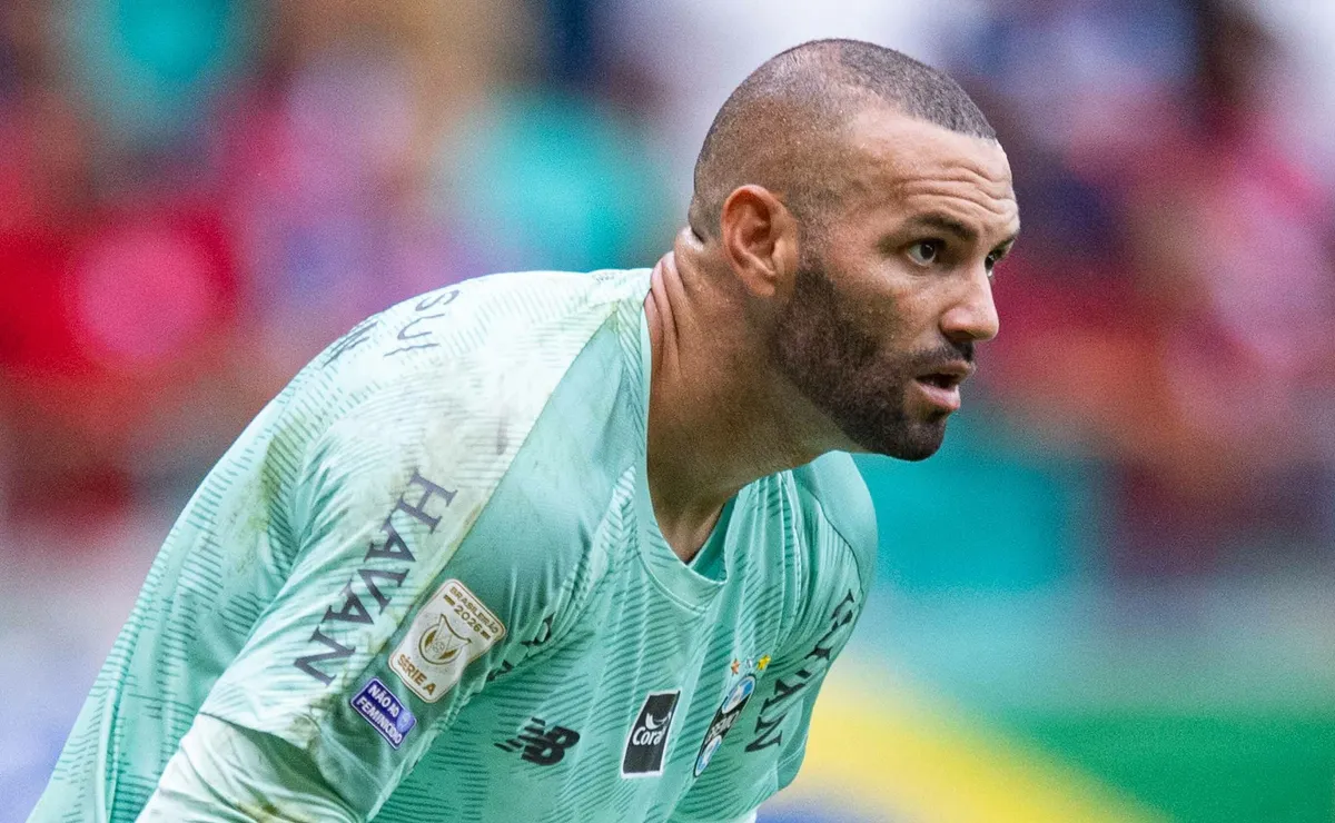 Vídeo: Weverton comenta sobre convocação para a Copa do Mundo e destaca gratidão por momento vivido