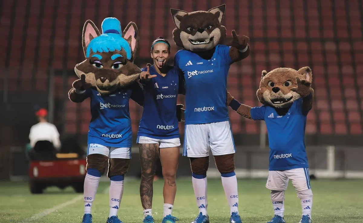 Cruzeiro derruba invencibilidade do Corinthians e bota fogo no G-8 do Brasileirão Feminino