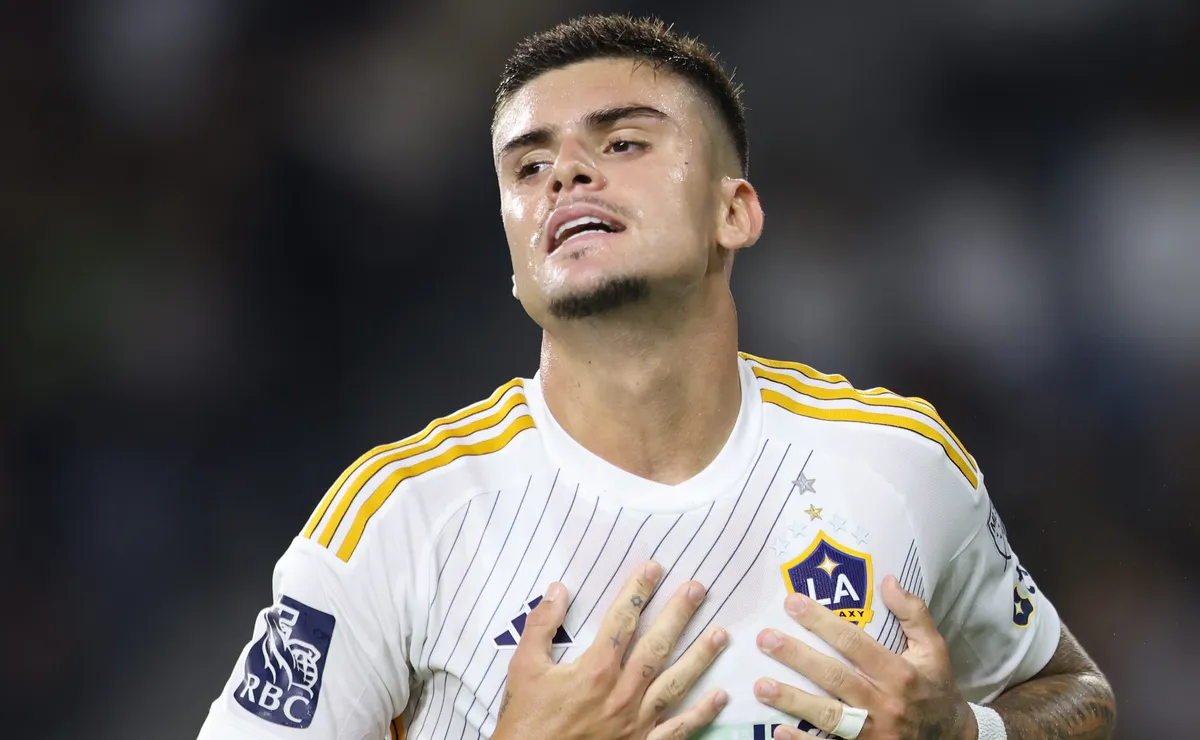 Gabriel Pec, do LA Galaxy, quer chance com Ancelotti na Seleção Brasileira