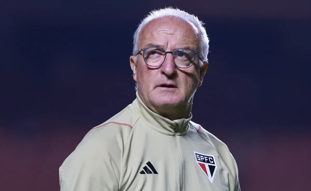 Dorival Júnior estreia no Brasileirão, mas São Paulo sofre empate do Botafogo aos 44 minutos