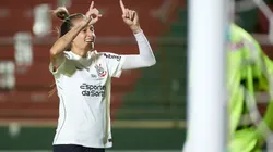 Ariel Godoi comemora gol pelo Timão - Foto: Igor do Vale/Agência Paulistão