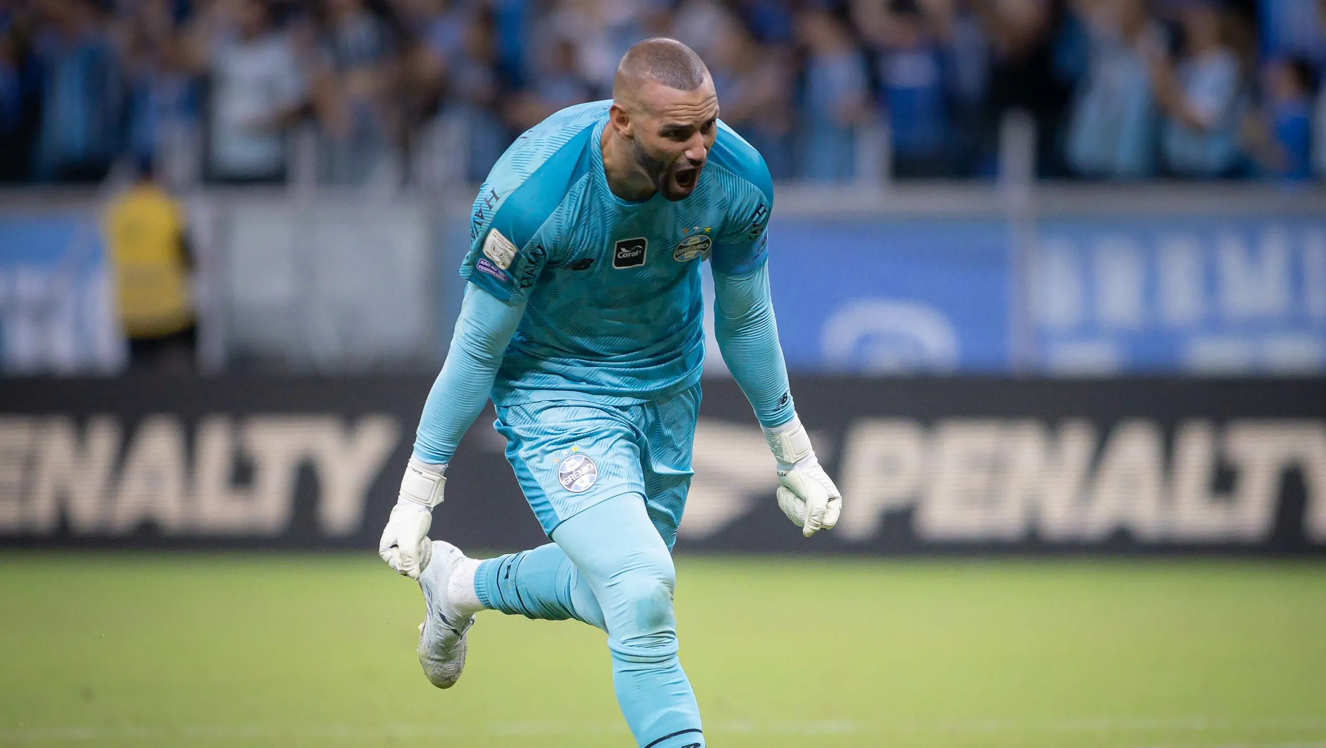 Weverton no Grêmio. Foto: Maxi Franzoi/AGIF