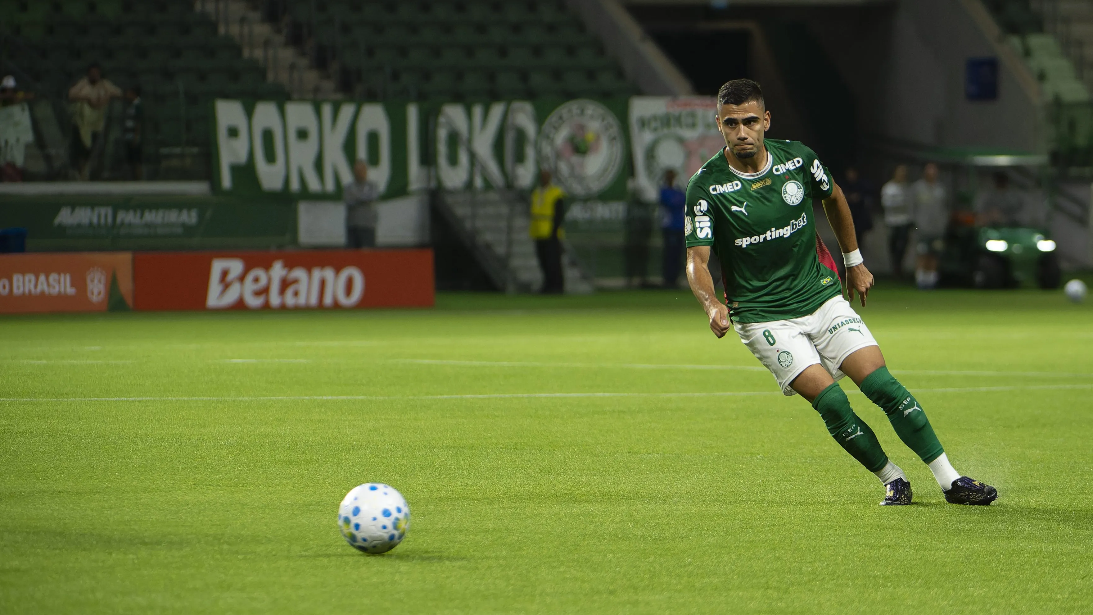 Andreas Pereira tem muitas assistências em 2026 - Foto: Anderson Romão/AGIF.