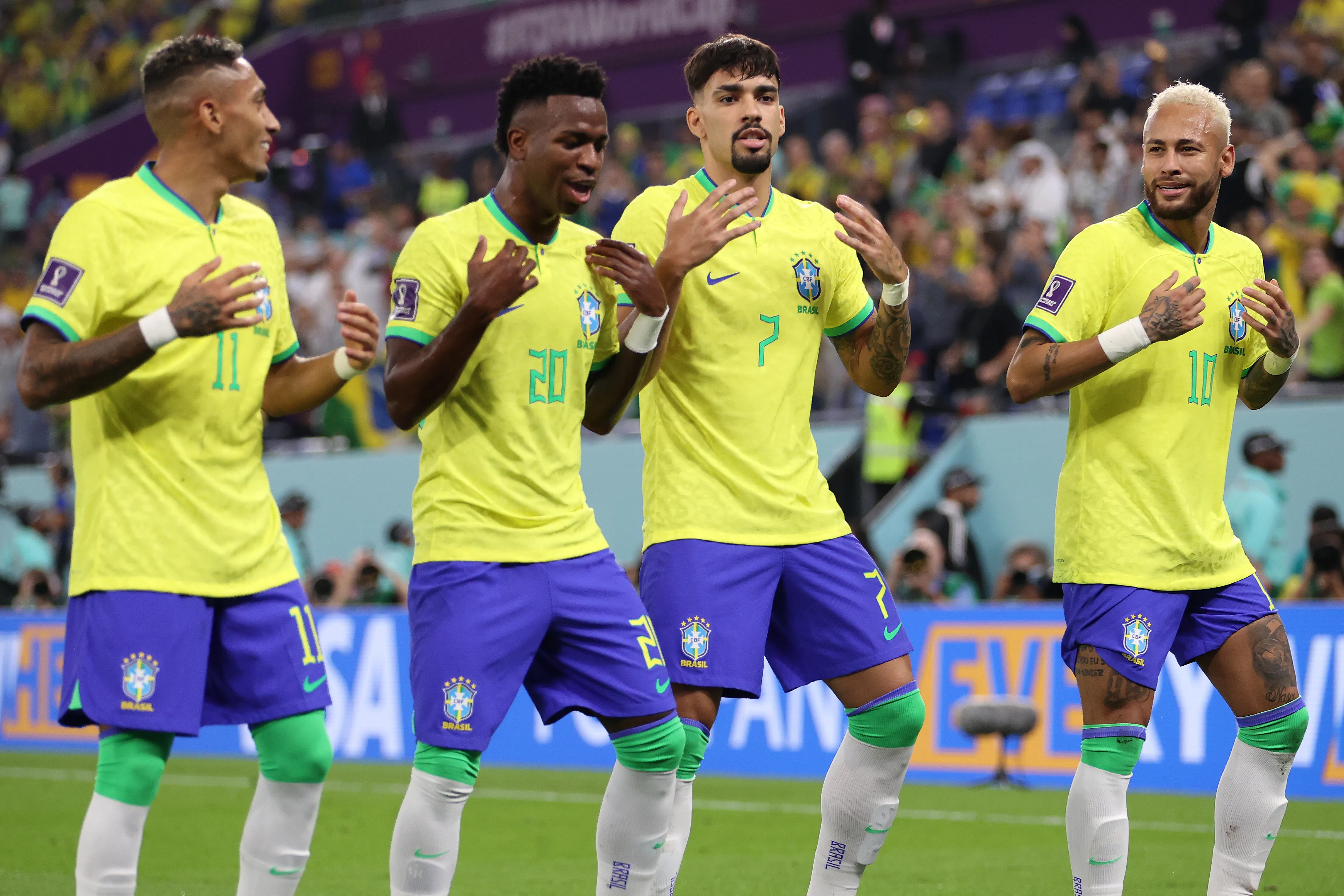 Raphinha, Vinicius Jr, Paquetá e Neymar estiveram em 2022 e foram convocados por Ancelotti. Foto: Michael Steele/Getty Images
