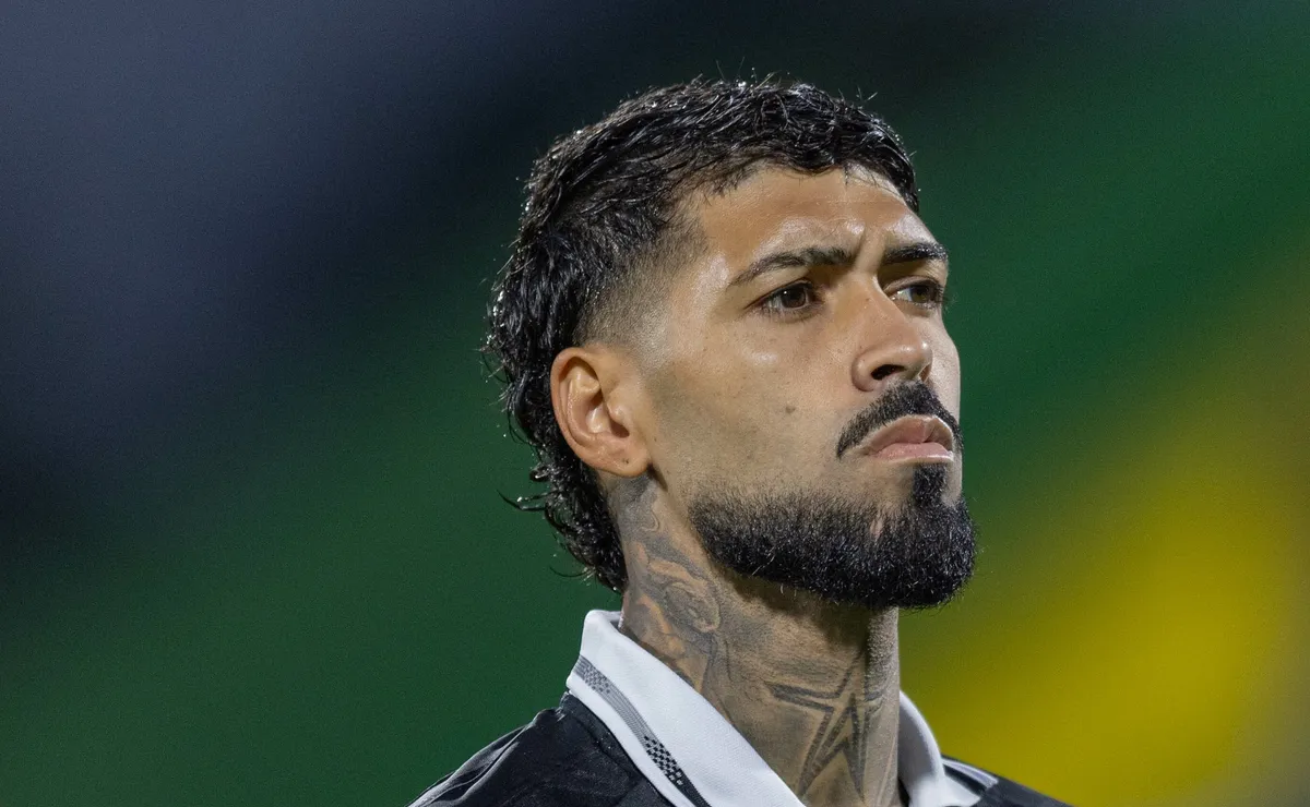Palmeiras já pagou primeira parcela da compra de Barboza e não vê chance da contratação travar