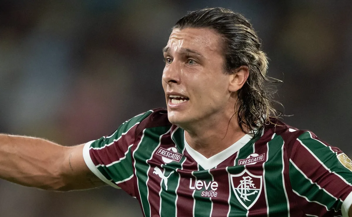 Cannobio cobra autocrítica após atuação do Fluminense na Libertadores