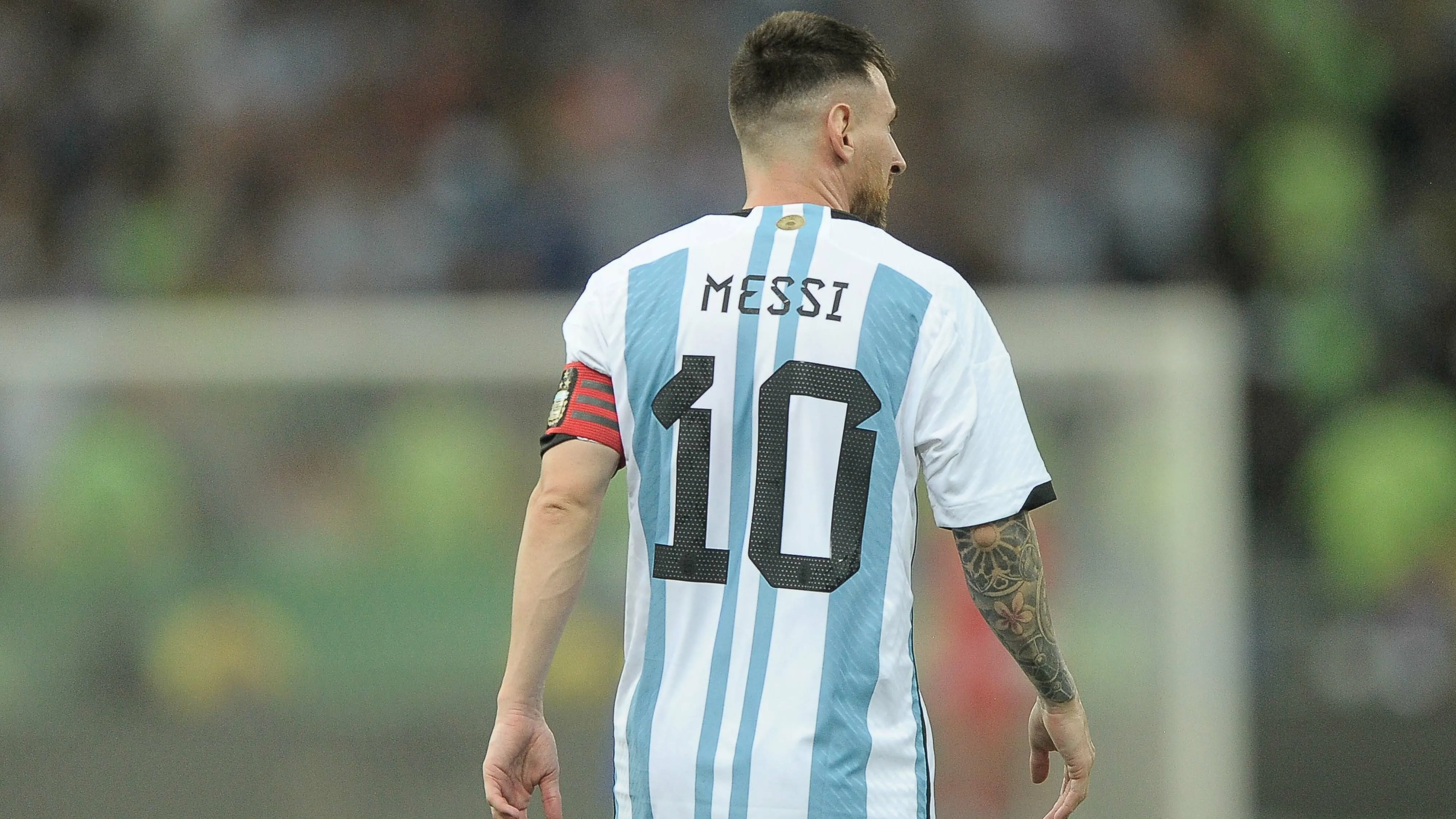Messi em ação pela Seleção Argentina – Foto: Jhony Pinho /AGIF