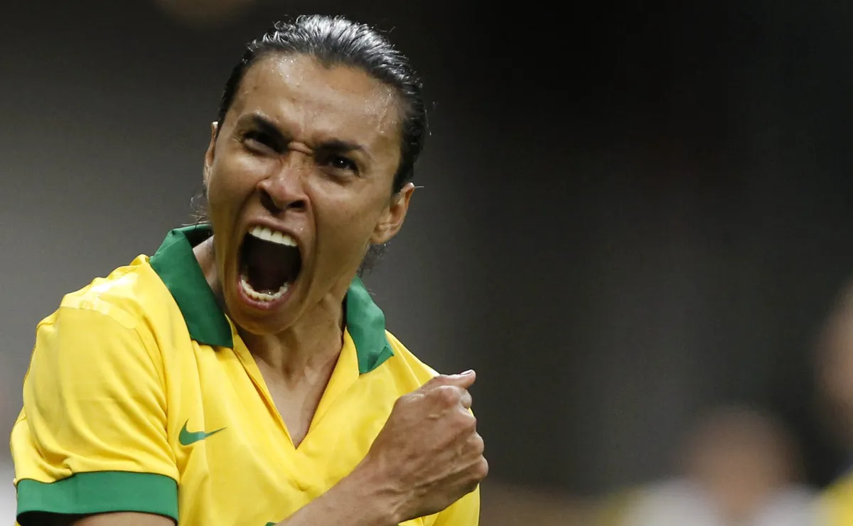 Arthur Elias convoca Seleção Feminina com Marta para amistosos contra os Estados Unidos
