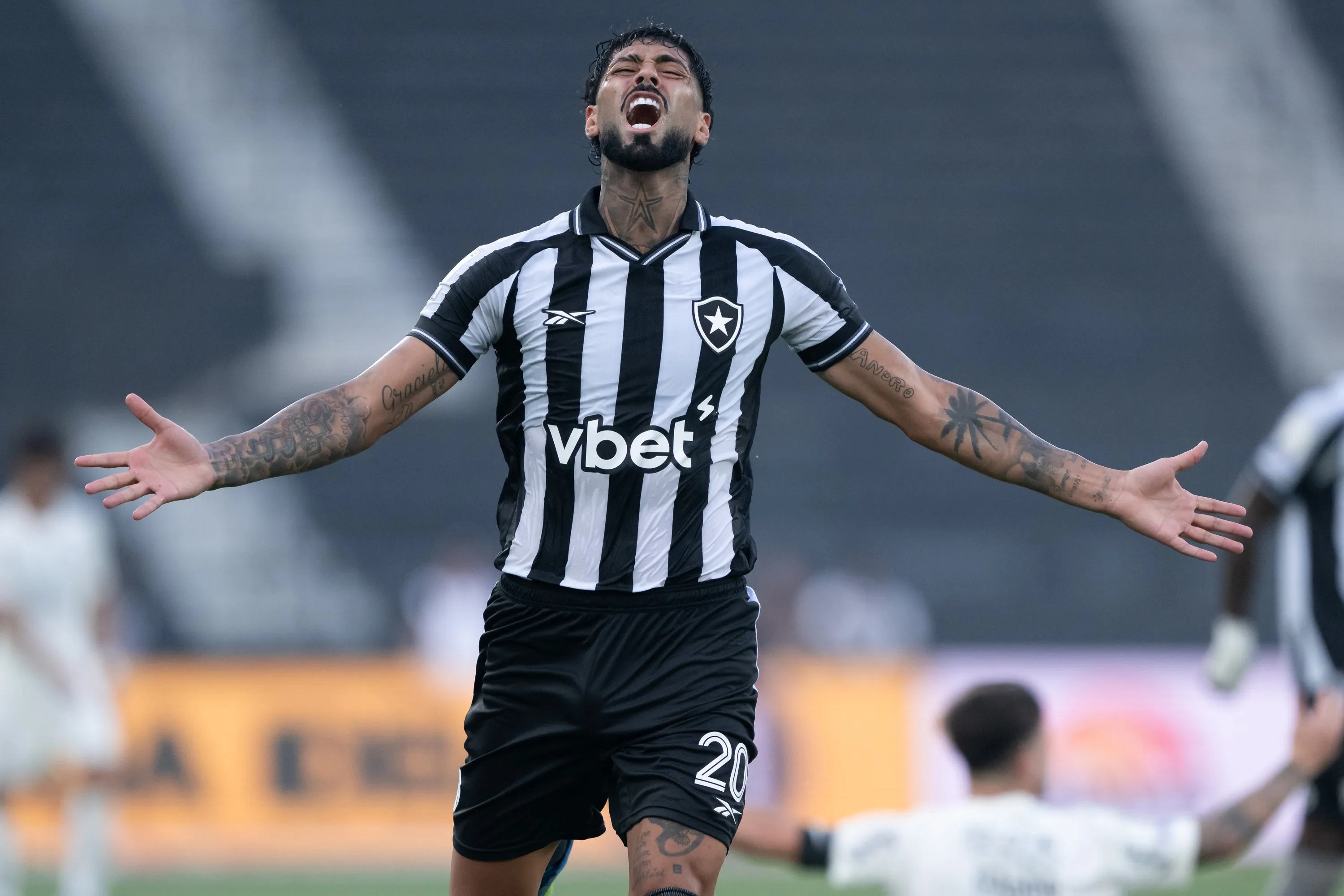 RJ – RIO DE JANEIRO – 17/05/2026 – BRASILEIRO A 2026, BOTAFOGO X CORINTHIANS – Barboza jogador do Botafogo durante partida contra o Corinthians no estadio Engenhao pelo campeonato Brasileiro A 2026. Foto: Jorge Rodrigues/AGIF