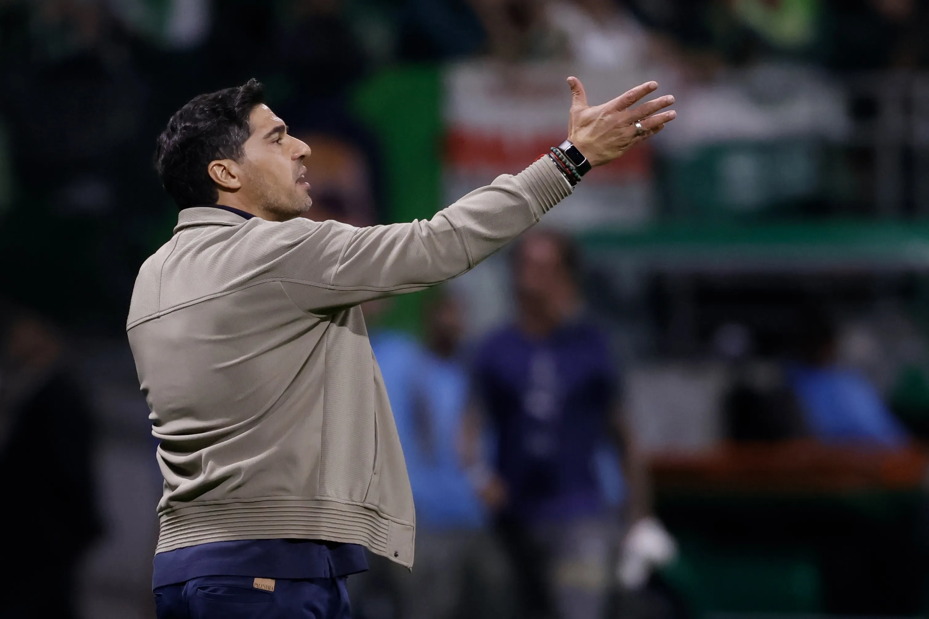 Abel Ferreira tecnico do Palmeiras durante partida contra o Cerro Porteno no estadio Nubank Arena pelo campeonato Copa Libertadores 2026. Foto: Marcello Zambrana/AGIF