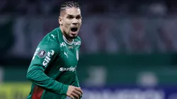 Paulinho, jogador do Palmeiras, durante partida contra o Cerro Porteno no estadio Nubank Arena pelo campeonato Copa Libertadores 2026. Foto: Marcello Zambrana/AGIF
