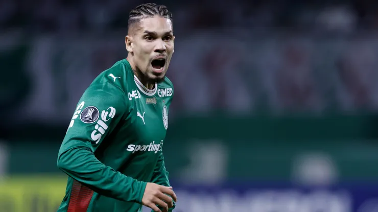 Paulinho, jogador do Palmeiras, durante partida contra o Cerro Porteno no estadio Nubank Arena pelo campeonato Copa Libertadores 2026. Foto: Marcello Zambrana/AGIF