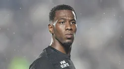 Cuesta jogador do Vasco durante partida contra o Chapecoense no estadio Sao Januario pelo campeonato Brasileiro A 2026.