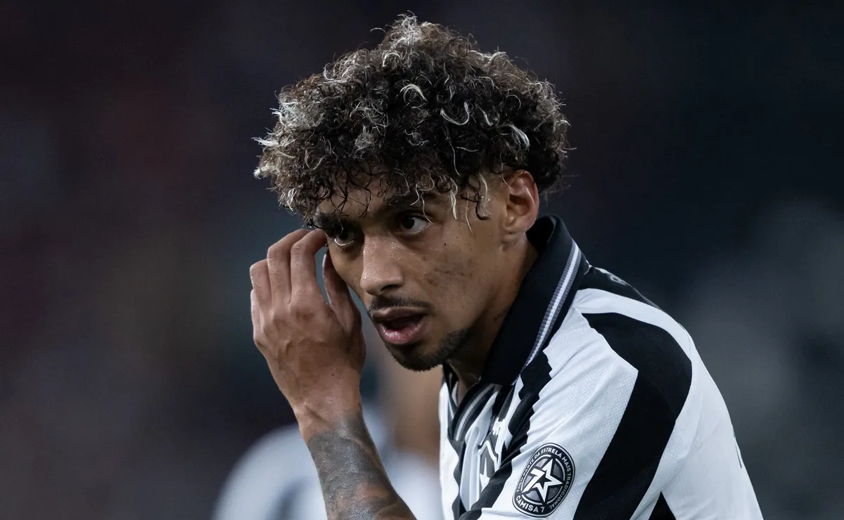Medina cobra mais eficiência do Botafogo após vitória