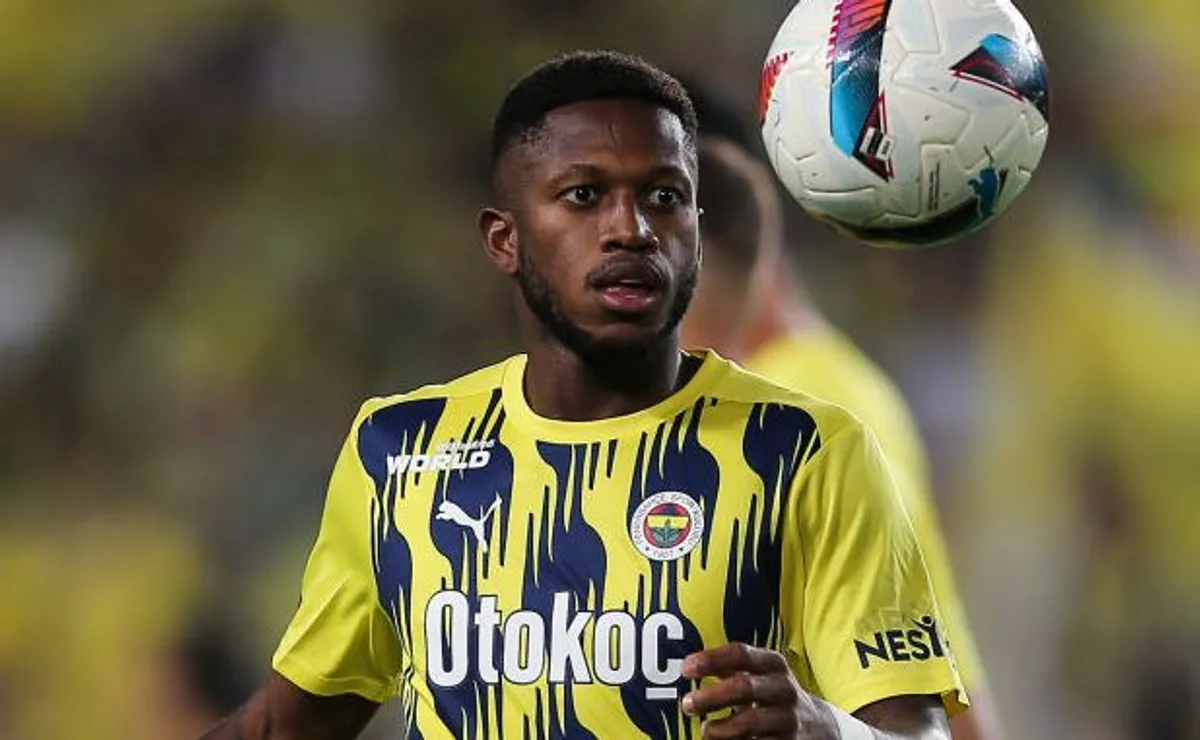 Fred se reúne com dirigentes do Atlético-MG e pode reforçar o Galo em breve
