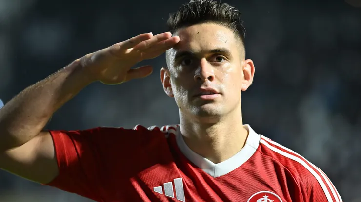 Borré é um dos que podem proporcionar uma grana alta ao Inter por conta da Copa - Foto: Jota Erre/AGIF