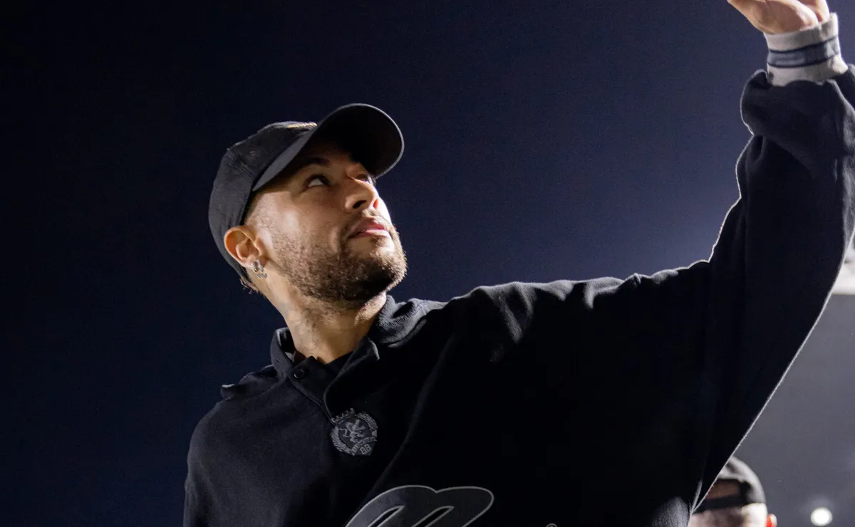 Neymar é convocado para Copa mesmo longe dos líderes em dribles no Brasileirão