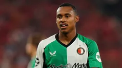 Igor Paixão durante jogo pelo Feyenoord, clube que ele defendeu anteriormente.