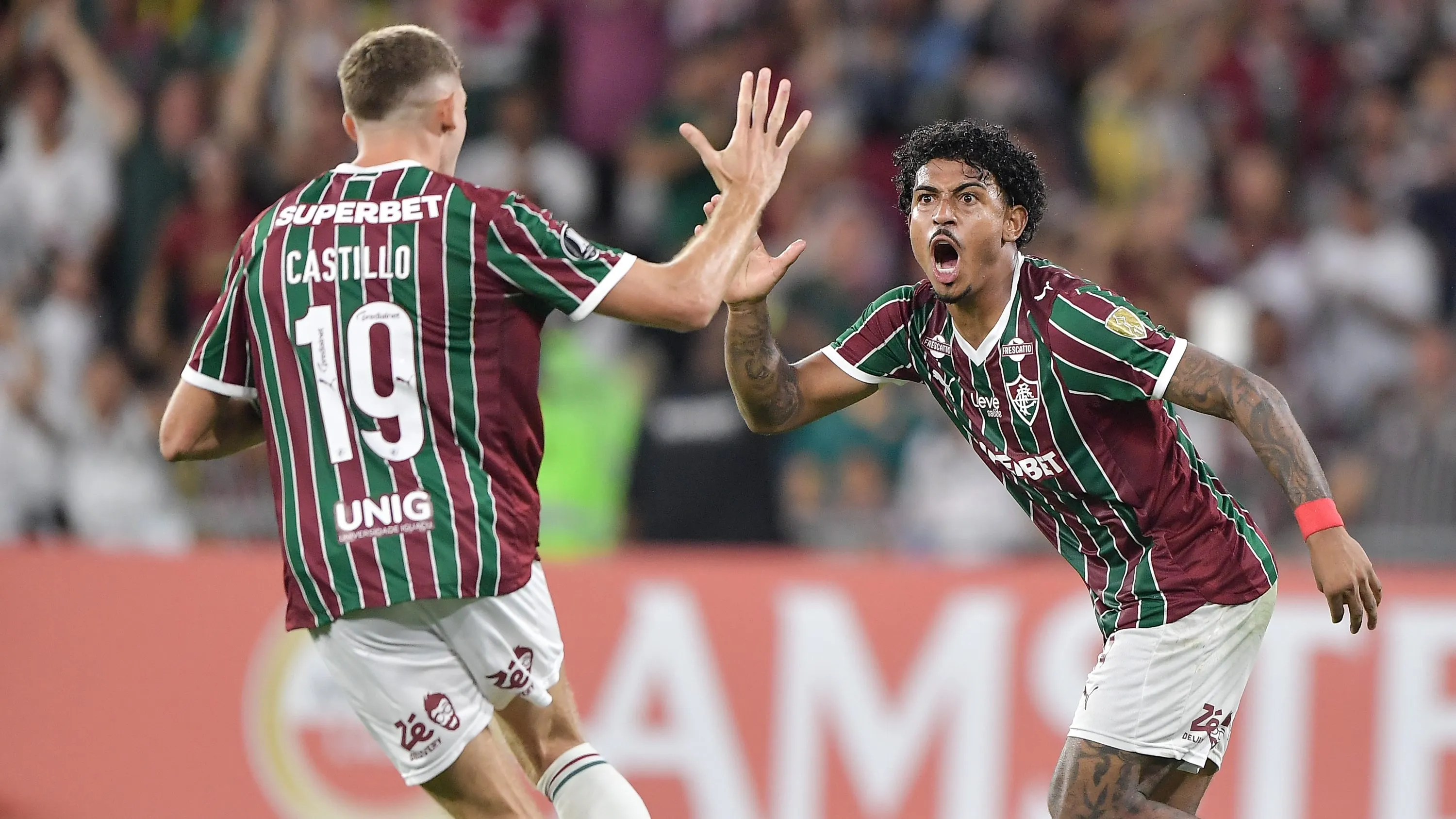 John Kennedy jogador do Fluminense comemora seu gol durante partida contra o Bolivar no estadio Maracana pelo campeonato Copa Libertadores 2026. Foto: Thiago Ribeiro/AGIF