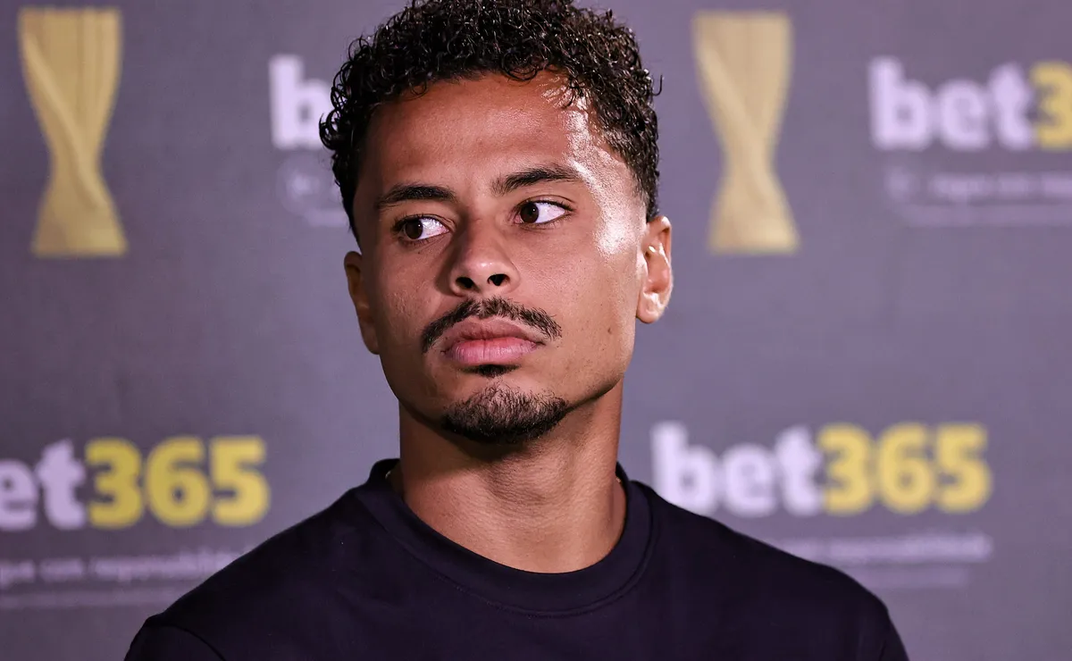 Diniz tem dúvidas no Corinthians e Allan pode ser titular contra o Peñarol