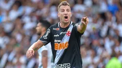 Maxi Lopez ex-jogador do Vasco durante partida contra o Palmeiras no estadio Sao Januario pelo campeonato Brasileiro A 2018. Foto: Thiago Ribeiro/AGIF