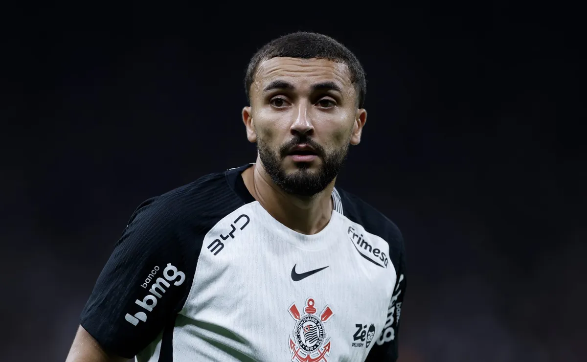 Torcida do Corinthians critica ausência de Labyad por Marrocos na Copa do Mundo