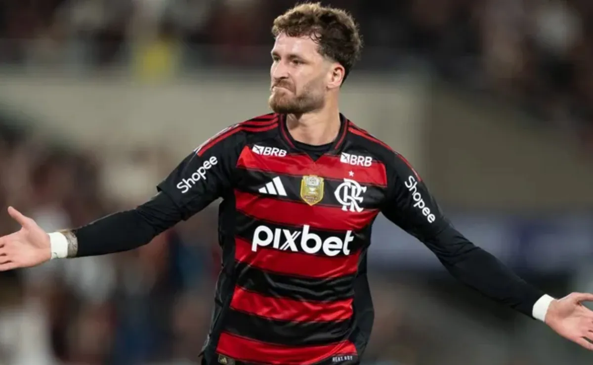Léo Pereira descarta se poupar antes da Copa do Mundo e visa Flamengo x Palmeiras