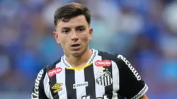 Barreal jogador do Santos durante partida contra o Cruzeiro no estadio Mineirao pelo campeonato Brasileiro A 2026.