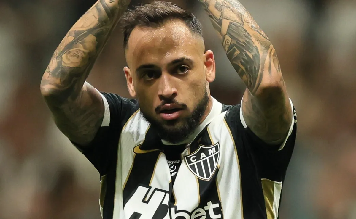 Maycon, volante do Atlético-MG, projeta reencontro com o Corinthians
