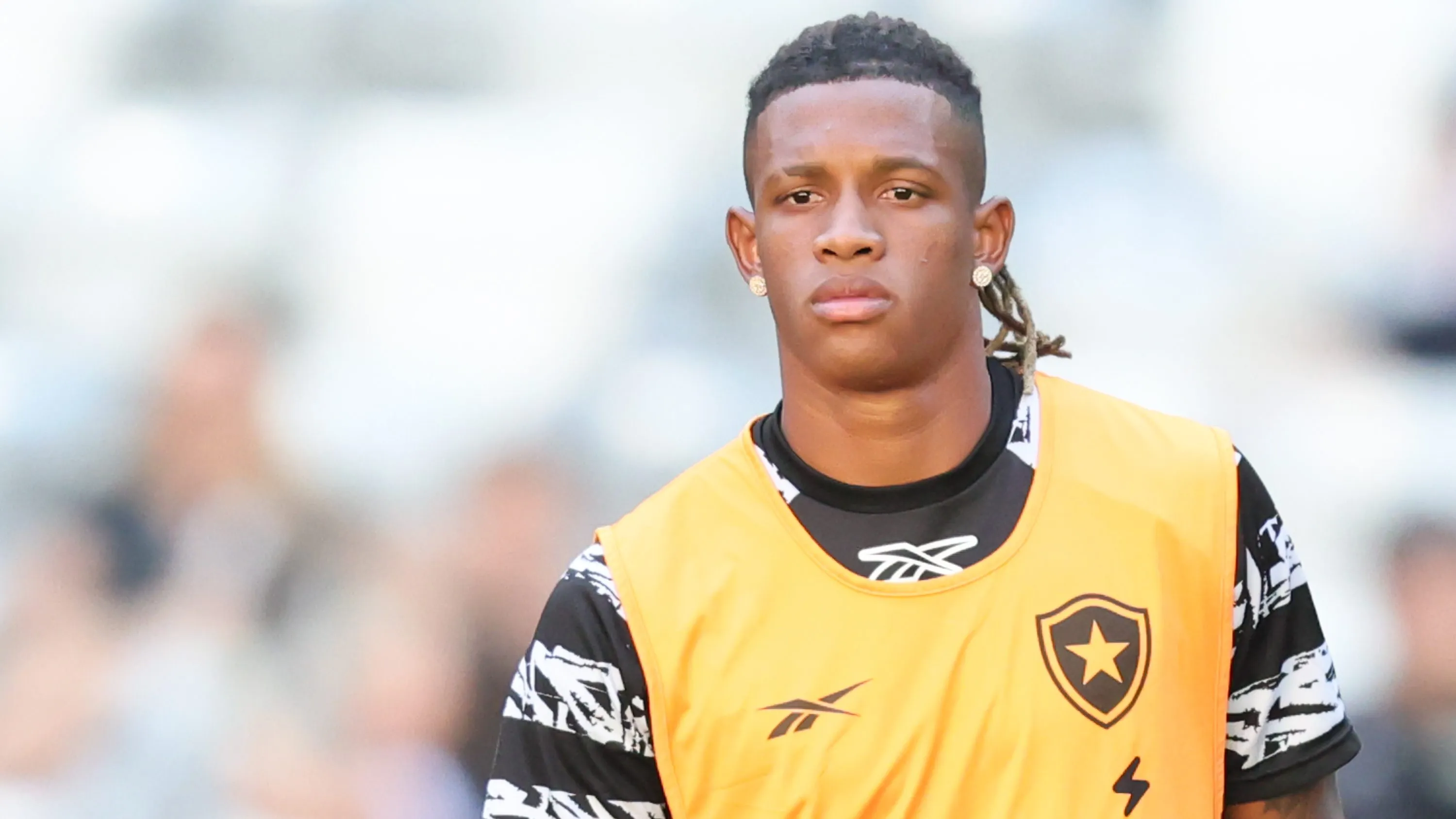 Danilo não deve jogar no Flamengo - Foto: Gilson Lobo/AGIF.