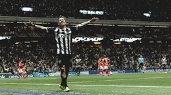 Bernard comemorando o segundo gol atleticano