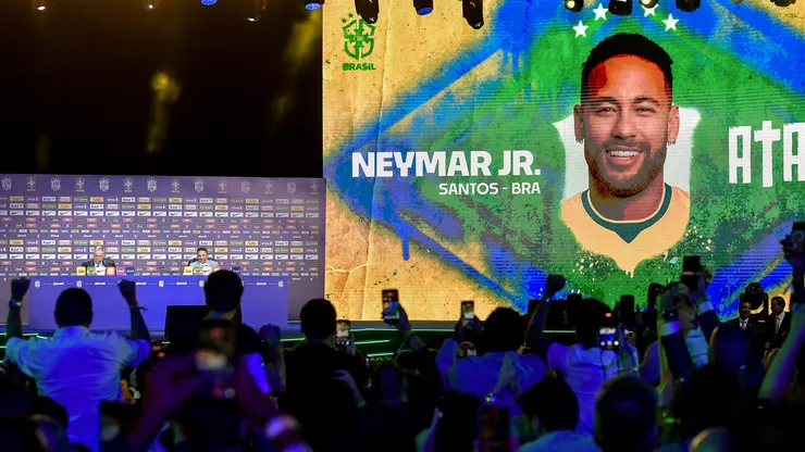 Carlo Ancelotti, tecnico da selecao brasileira de futebol, anuncia convocacao dos 26 jogadores para a Copa do Mundo 2026, em coletiva no Museu do Amanha, nesta segunda-feira (18). Foto: Thiago Ribeiro/AGIF