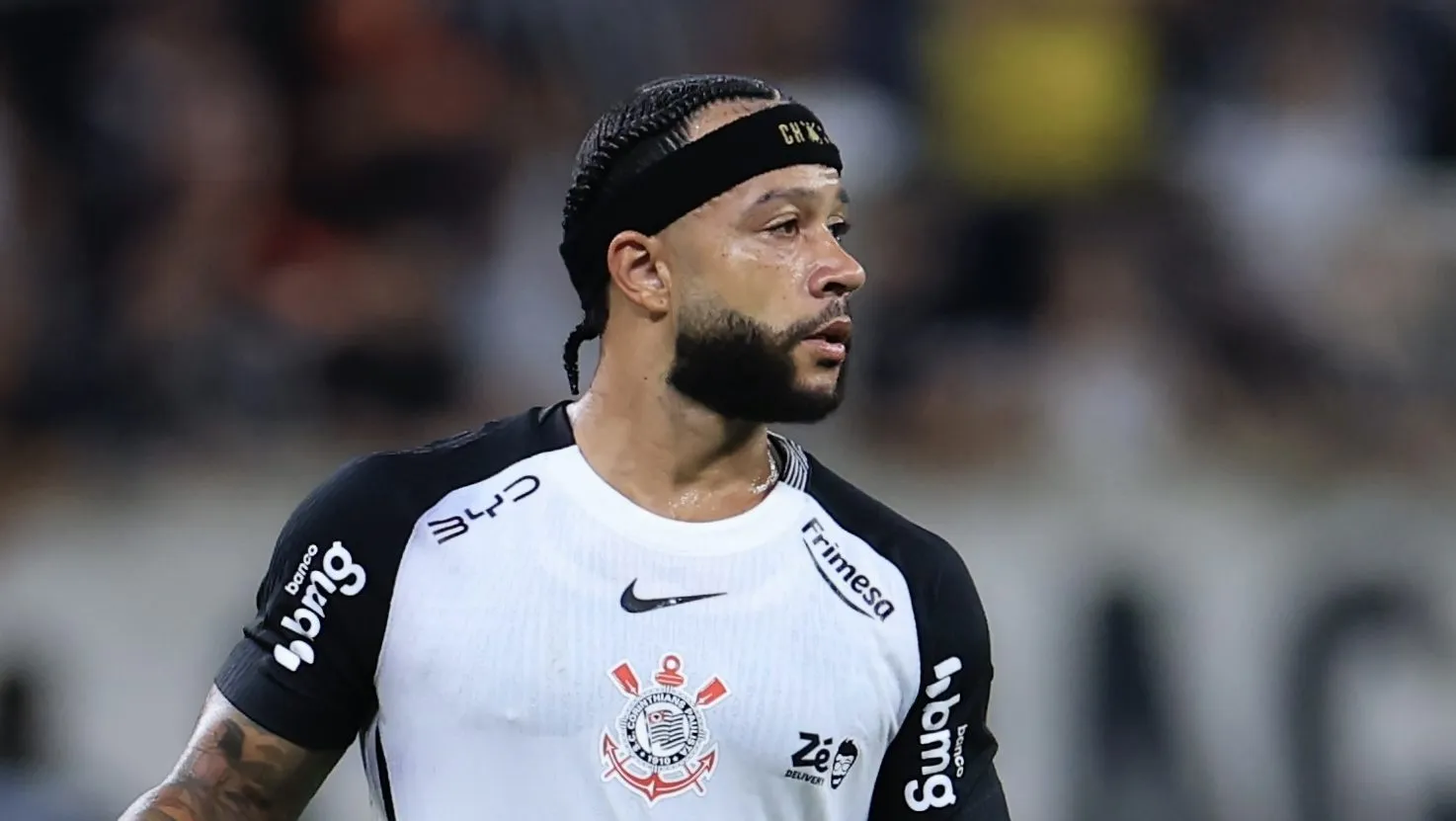 Memphis Depay jogador do Corinthians durante partida contra o Bragantino no estadio Arena Corinthians pelo campeonato Brasileiro A 2026. Foto: Marcello Zambrana/AGIF