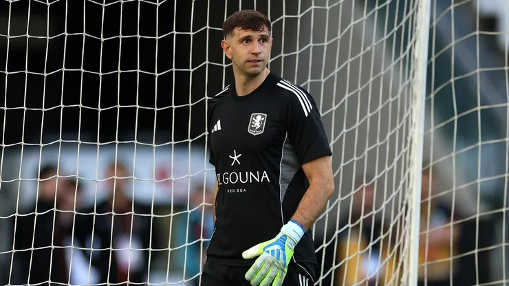 Goleiro será convocado para Copa do Mundo. Photo by Maja Hitij/Getty Images