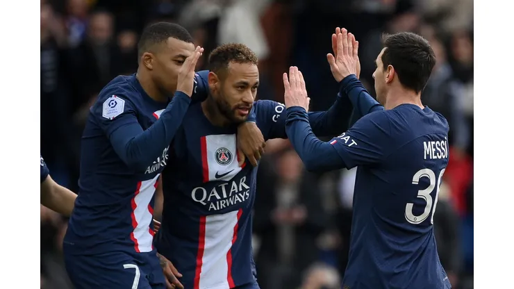 Ex-zagueiro do PSG revela polêmicas entre Neymar, Messi e Mbappé. Franck Fife/AFP
