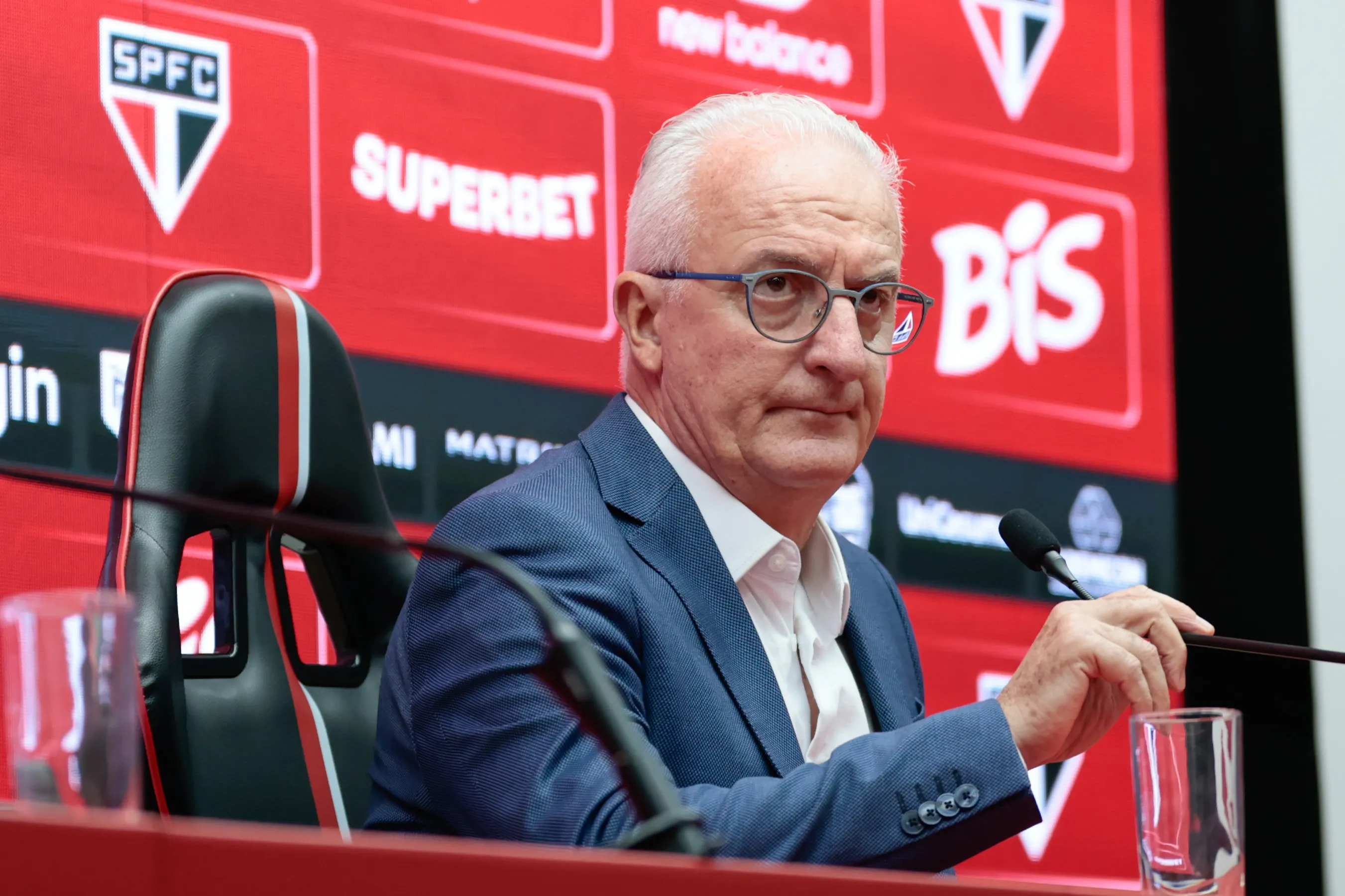 SP – SAO PAULO – 18/05/2026 – APRESENTACAO TECNICO DORIVAL JR. NO SAO PAULO – Dorival Jr. durante sua apresentacao oficial como tecnico em coletiva de imprensa realizada no CT Barra Funda. Foto: Marcello Zambrana/AGIF