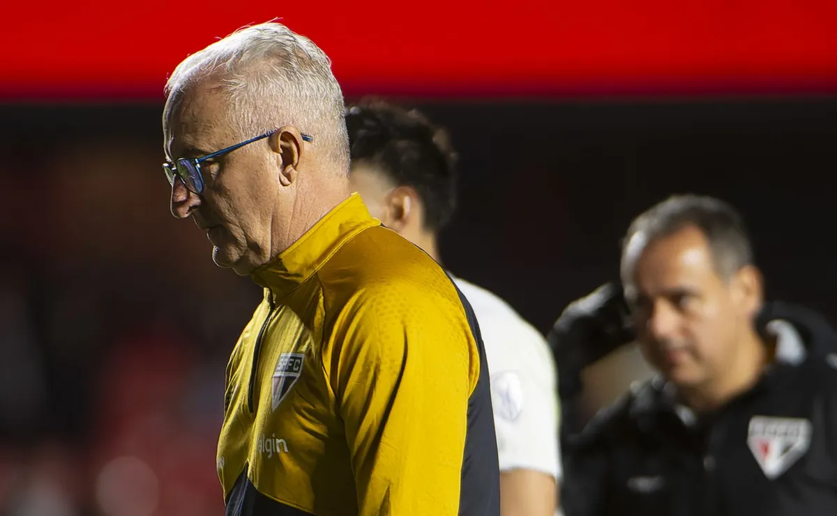 Dorival prepara sistema especial para blindar defesa e manter São Paulo no G-4