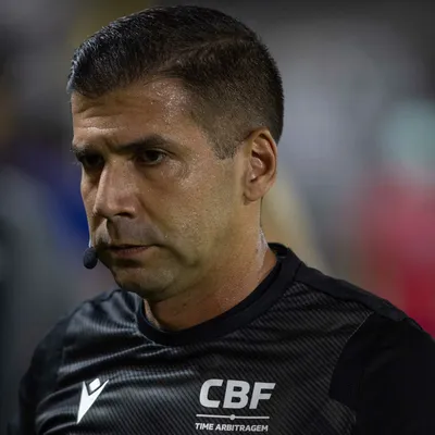 Grêmio conhece arbitragem para decisão contra o Santos