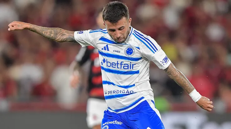 Matheus Henrique deve reforçar o Cruzeiro diante da Chapecoense