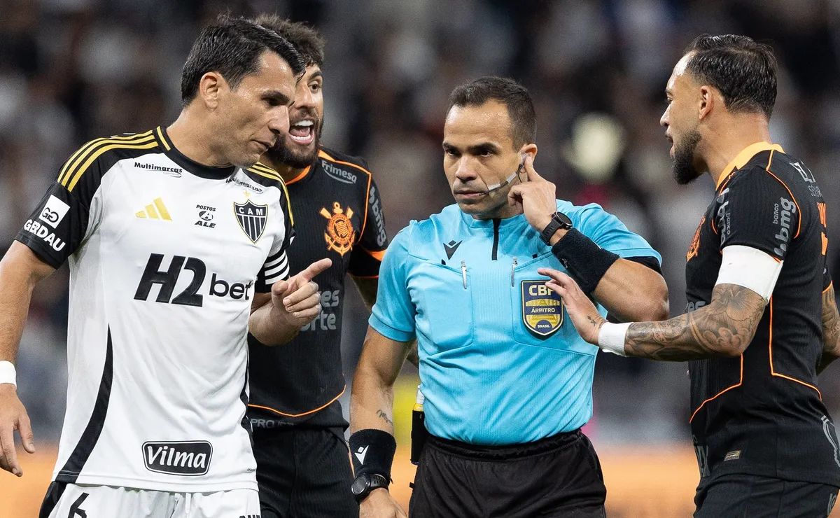 Corinthians x Atlético-MG: onde assistir ao vivo, horário e escalações do jogo deste domingo