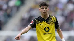 Samuele Inácio pelo Dortmund. (Photo by Lars Baron/Getty Images)