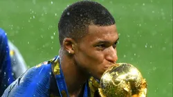 Kylian Mbappé foi campeão mundial com apenas 19 anos (Photo by Shaun Botterill)
