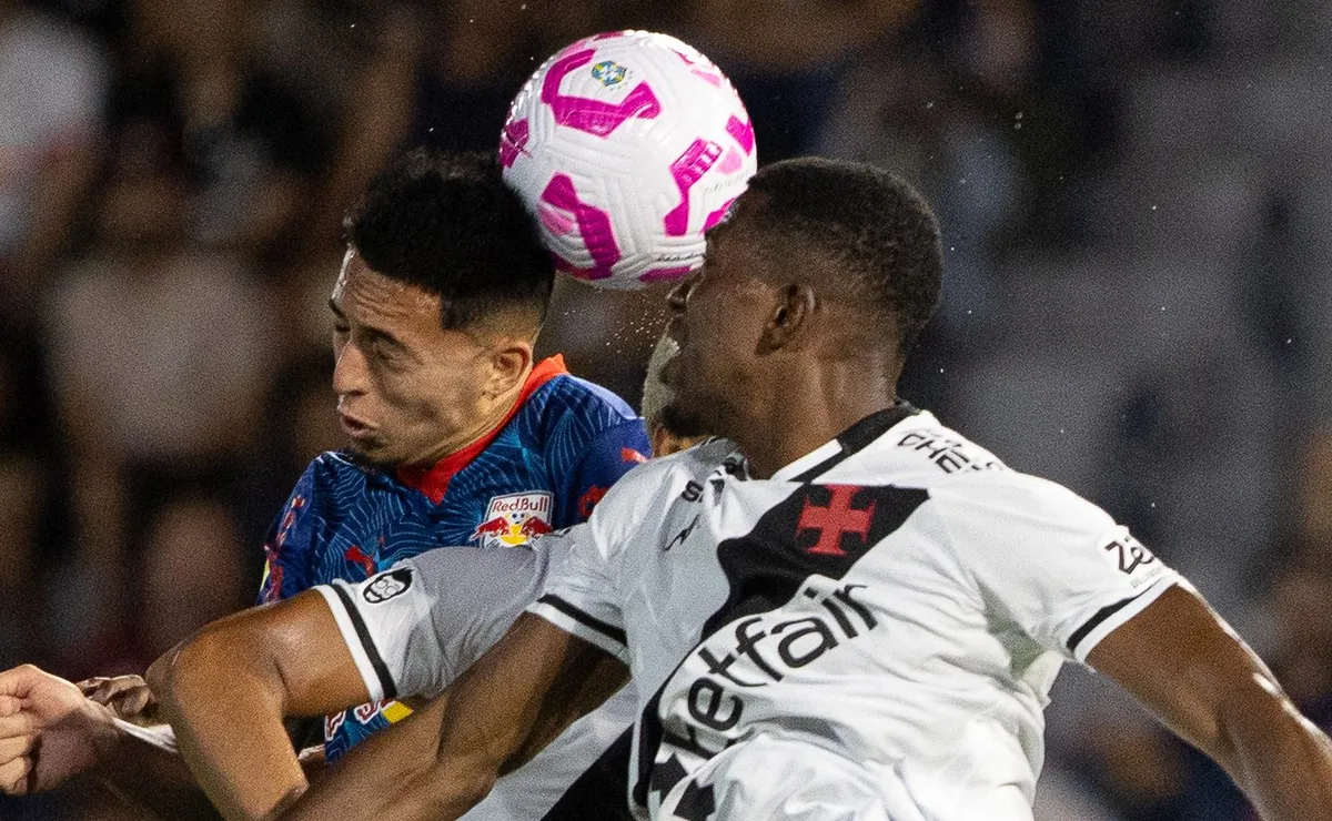 Vidente aponta energias favoráveis ao Vasco contra o Red Bull Bragantino em São Januário