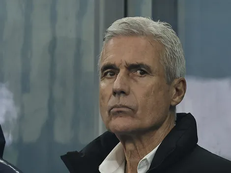 Luís Castro demora para substituir e detalhe chama atenção no Grêmio