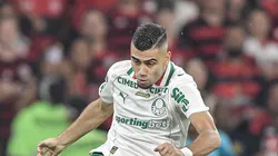 Andreas Pereira jogador do Palmeiras durante partida contra o Flamengo no estadio Maracana pelo campeonato Brasileiro A 2026. Foto: Thiago Ribeiro/AGIF