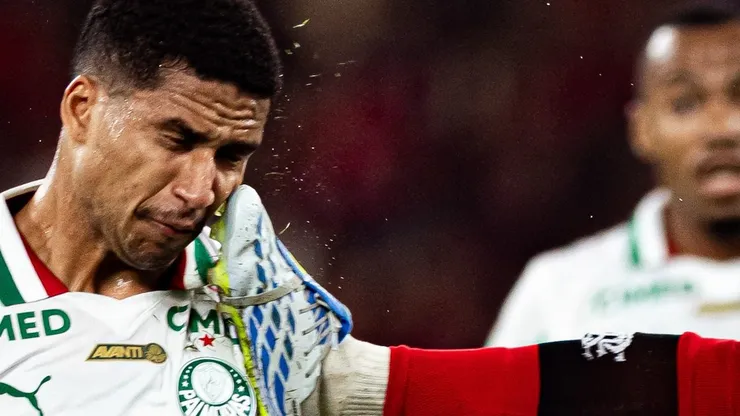 Expulsão polêmica em Flamengo x Palmeiras - Foto: Mateus Dutra/AGIF