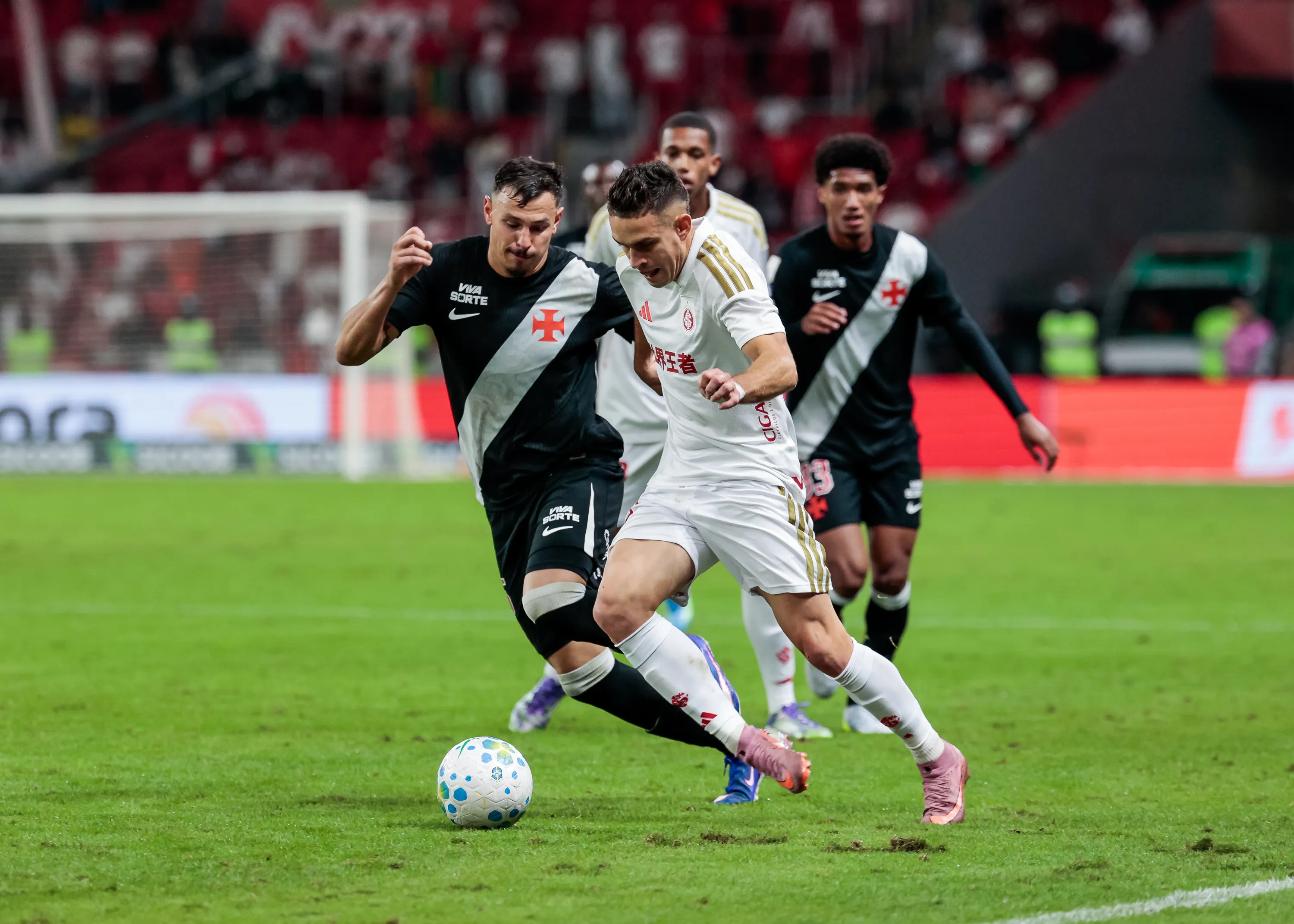 Vasco vem de derrota para o Internacional fora de casa. Foto: Luiz Erbes/AGIF
